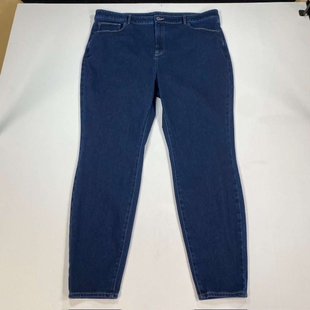 LL Bean Classic Fit Jeans Womens 20W Dark Wash Stretch Tapered‎ Denim 300003